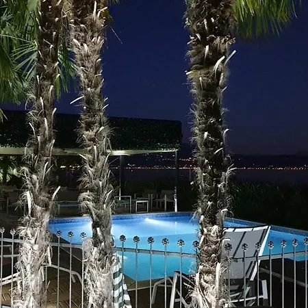 Villalsole San Felice del Benaco