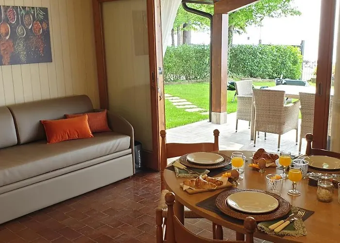 Villalsole Semesteranläggning (resort) San Felice del Benaco