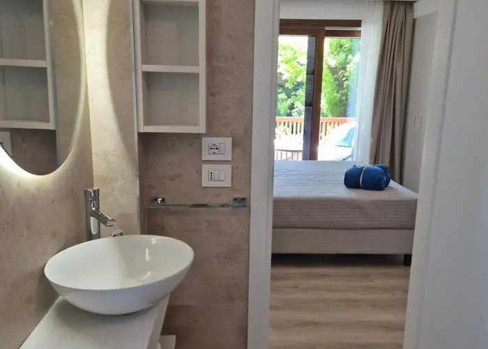 Villalsole Semesteranläggning (resort) San Felice del Benaco