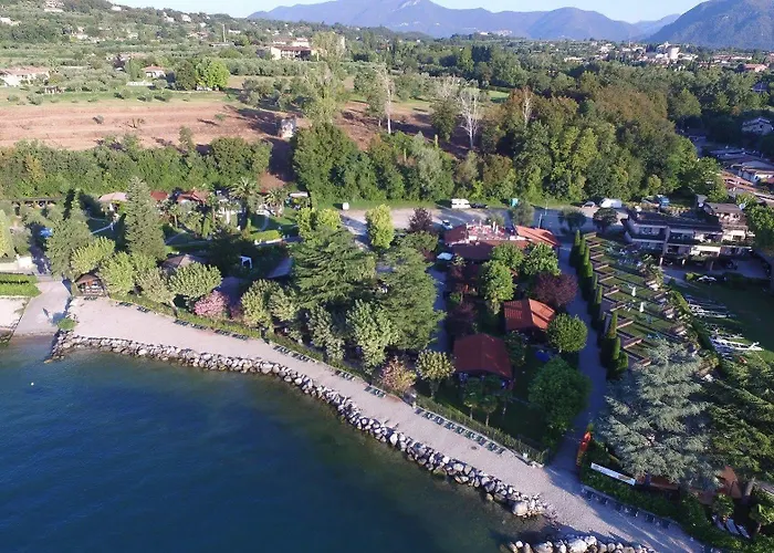 Villalsole Semesteranläggning (resort) San Felice del Benaco