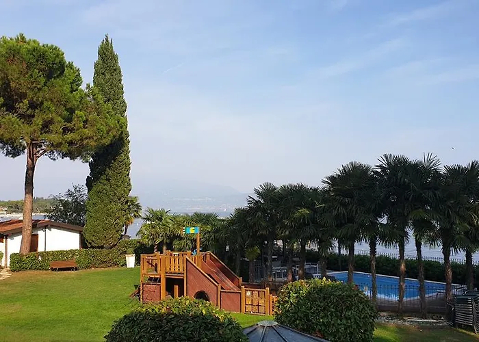 Villalsole 3* San Felice del Benaco