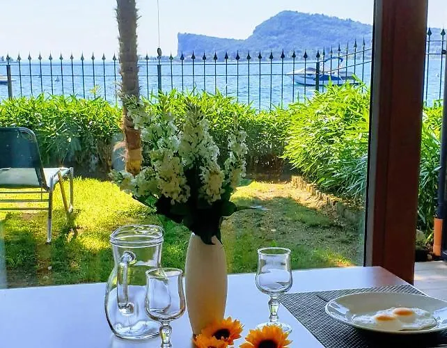 Villalsole 3* San Felice del Benaco
